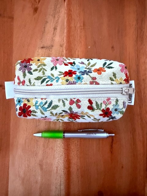Kosmetiktasche Blümchen